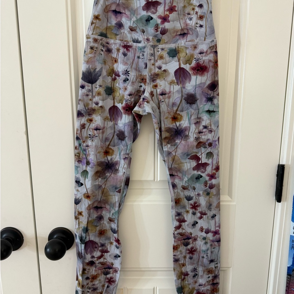 Lululemon Align Legging 25” (Mood Wash Floral)